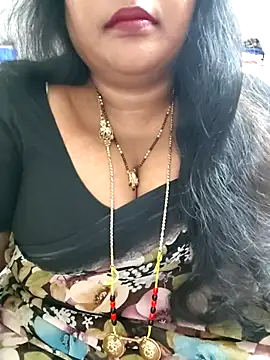 Snapshot of Swapna_143 chatting on 05/21/26, 04:58 Swapna 143 online show from 05/21/26, 04:58
