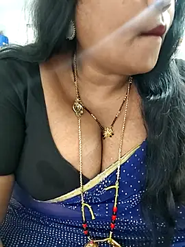 Snapshot of Swapna_143 chatting on 07/17/26, 04:41 Swapna 143 online show from 07/17/26, 04:41