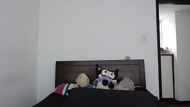 rebecca collin online show from 06/10/26, 04:28