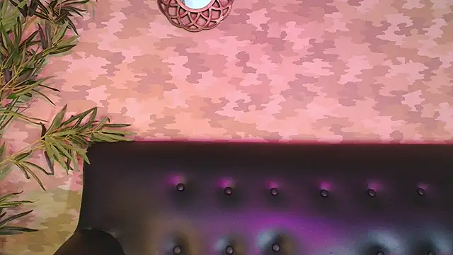 cherry chel online show from 02/19/25, 09:14