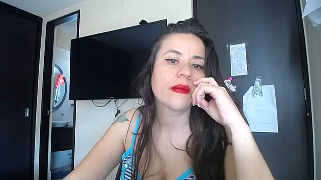 KAROLCANDY online show from 11/21/25, 03:33