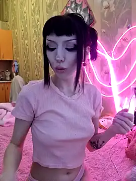 Snapshot of _Alice_0-0 chatting on 12/07/24, 05:20 Alice 0-0 online show from 12/07/24, 05:20