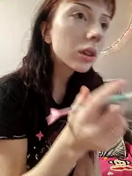 Snapshot of _Alice_0-0 chatting on 10/12/25, 09:41 Alice 0-0 online show from 10/12/25, 09:41