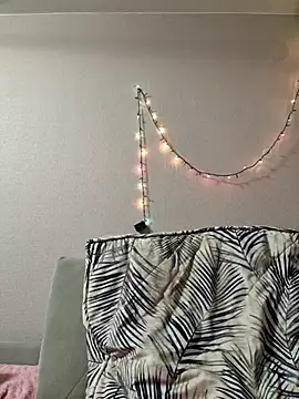  Alice 0-0 online show from 10/26/25, 02:23