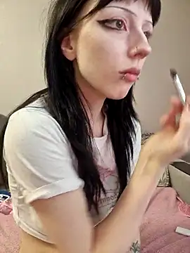  Alice 0-0 online show from 05/03/26, 05:46
