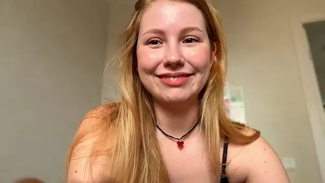 HoneyAudrey online show from 05/22/26, 02:30