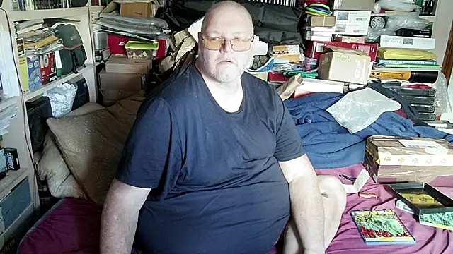 hadeszeuss2 online show from 01/24/25, 02:51