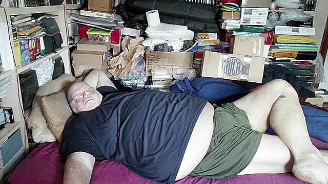 hadeszeuss2 online show from 01/26/25, 02:52