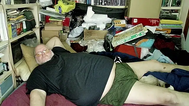 hadeszeuss2 online show from 02/25/25, 05:58