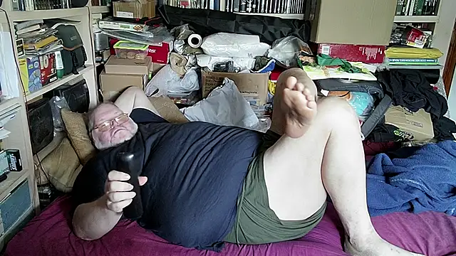 hadeszeuss2 online show from 03/08/25, 02:30