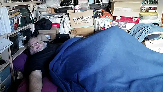 hadeszeuss2 online show from 01/07/26, 02:41