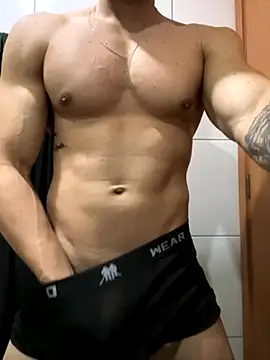 Lb20gostoso online show from 09/15/25, 04:01