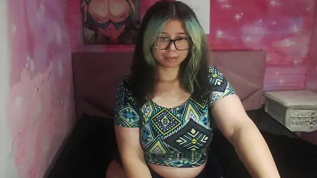 Snapshot of selenablairx chatting on 02/24/25, 03:55 selenablairx online show from 02/24/25, 03:55