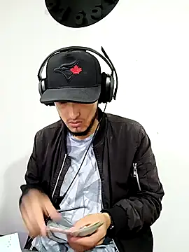 mosmar 20 online show from 12/27/24, 02:14