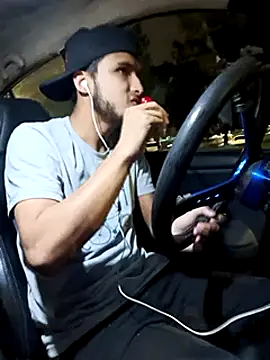 mosmar 20 online show from 02/25/25, 03:20