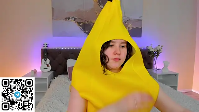 Ariella Sol online show from 01/13/25, 04:28