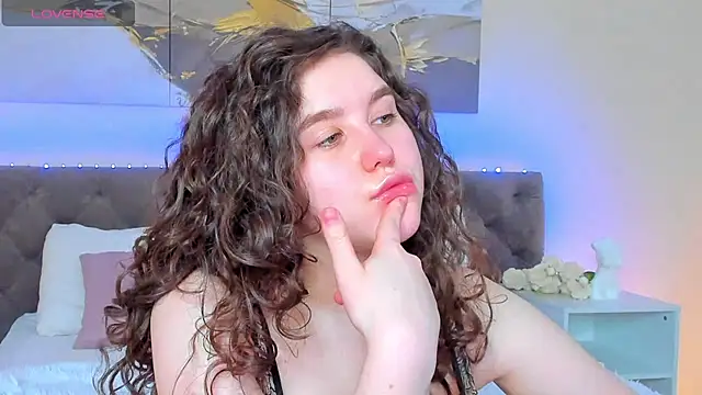 Ariella Sol online show from 01/18/25, 07:17