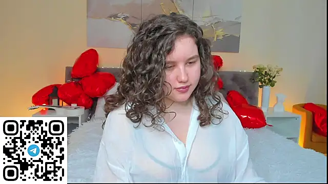 Ariella Sol online show from 02/13/25, 04:43