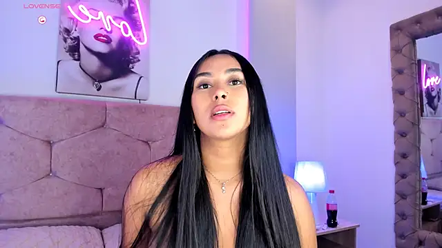 Cameliaa Smiith online show from 01/30/25, 09:47