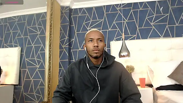 Snapshot of JamesParck chatting on 02/06/25, 12:16 JamesParck online show from 02/06/25, 12:16