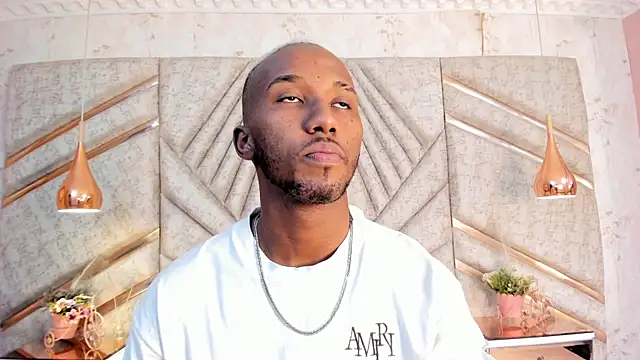 Snapshot of JamesParck chatting on 02/10/25, 12:39 JamesParck online show from 02/10/25, 12:39