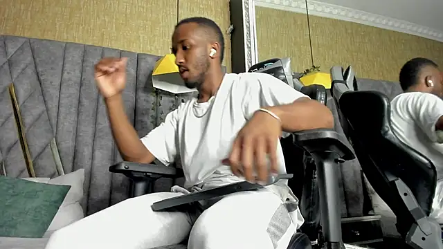 JamesParck online show from 03/11/26, 11:00