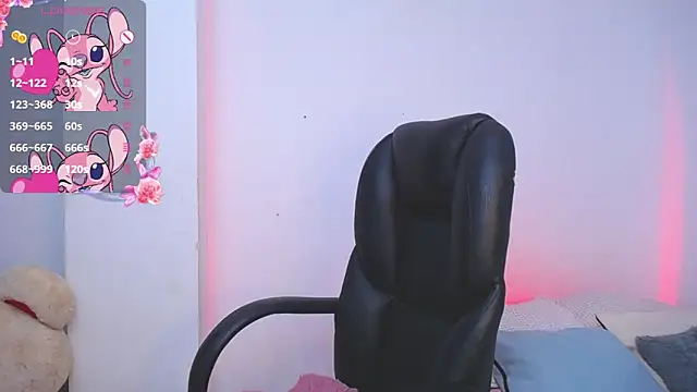 Snapshot of keelly_richaardson1 chatting on 03/14/25, 12:21 keelly richaardson1 online show from 03/14/25, 12:21