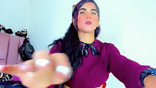 Snapshot of hannabigdirty chatting on 03/20/25, 11:23 hannabigdirty online show from 03/20/25, 11:23