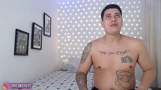 Snapshot of sara_ander9107 chatting on 02/23/25, 10:17 sara ander9107 online show from 02/23/25, 10:17