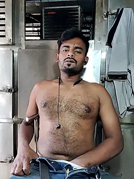 rayhan085 online show from 03/10/25, 10:37