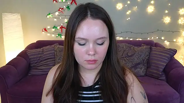 miki miki cutie  online show from 12/20/24, 08:34