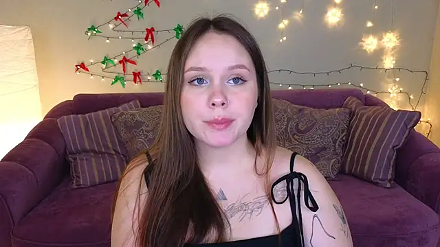 miki miki cutie  online show from 12/23/24, 09:51