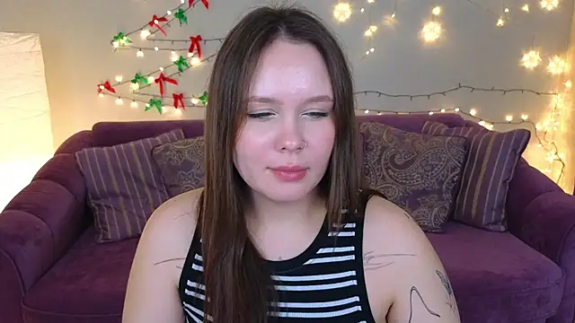 miki miki cutie  online show from 12/24/24, 11:00