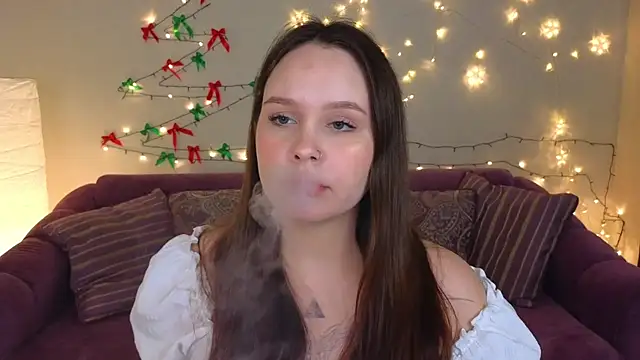 miki miki cutie  online show from 12/25/24, 07:34