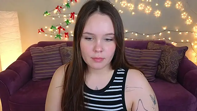 miki miki cutie  online show from 01/05/25, 07:49