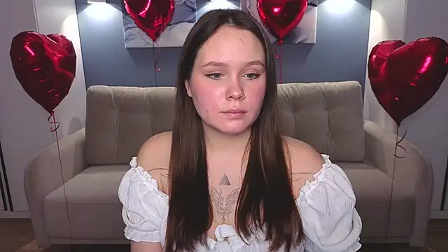 miki miki cutie  online show from 02/19/25, 04:22