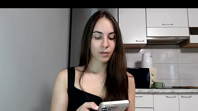 Snapshot of SierraSky_ chatting on 07/14/26, 05:18 SierraSky online show from 07/14/26, 05:18