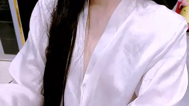 Martha 99 online show from 11/08/25, 04:34