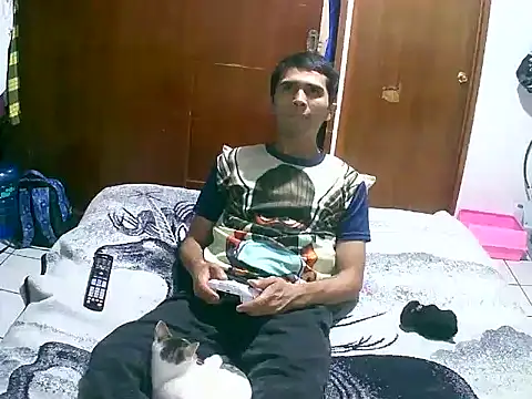 Snapshot of jperezofficial1 chatting on 10/03/25, 06:54 jperezofficial1 online show from 10/03/25, 06:54