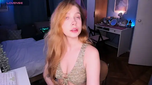 tenderdreams online show from 12/12/24, 12:48