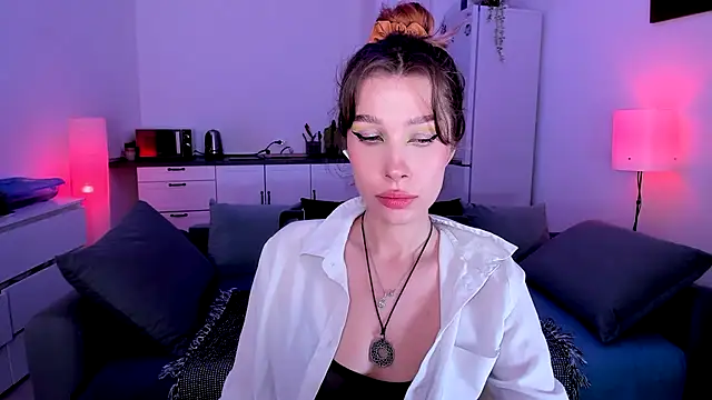 tenderdreams online show from 10/09/25, 09:13