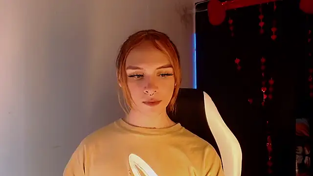 AdharaaMoon online show from 02/15/25, 10:42