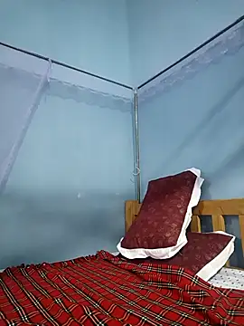 cocolicky online show from 10/04/25, 05:16