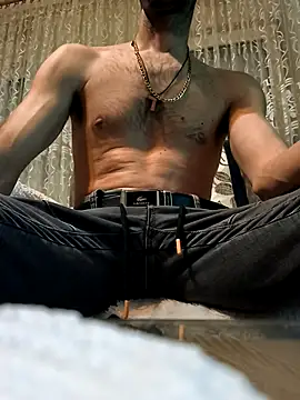 Cirkon1984 online show from 02/21/25, 03:10