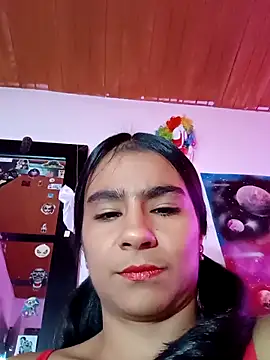 Snapshot of Leslly_ chatting on 09/24/25, 11:35 Leslly online show from 09/24/25, 11:35