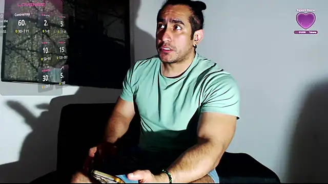 willian m777 online show from 04/15/26, 04:08