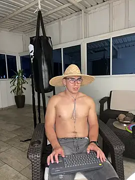 owengray2n online show from 02/08/25, 01:54