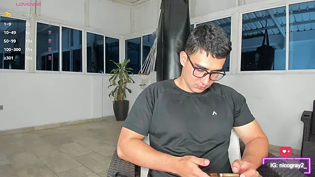 owengray2n online show from 03/13/25, 01:54