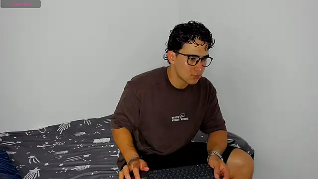 owengray2n online show from 01/11/26, 04:06