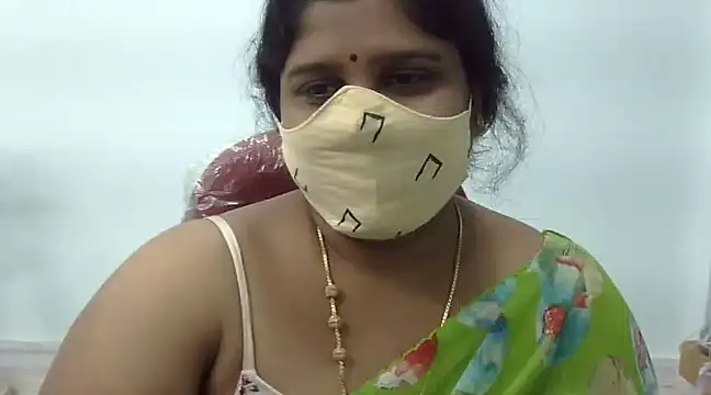 Snapshot of Vennela-1-Telugu chatting on 12/18/24, 10:30 Vennela-1-Telugu online show from 12/18/24, 10:30